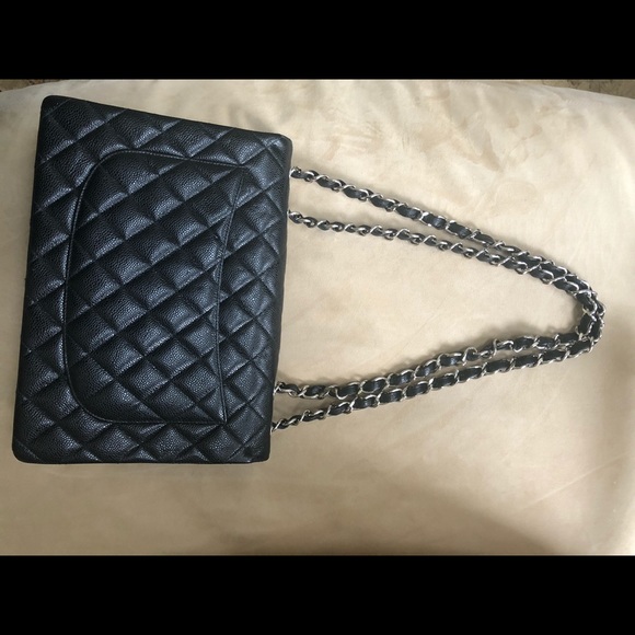 Chanel Jumbo Single Flap Bag - Picture 5 of 8